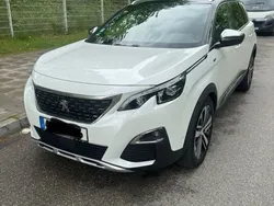 Weiß Gebraucht 2019 Peugeot 5008 GTi Van / Kleinbus | 23.195 € (Guter Preis)