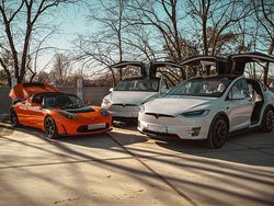 Weiß Gebraucht 2017 Tesla Model X SUV | 42.750 €