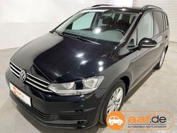 Schwarz Gebraucht 2021 VW Touran Comfortline Van / Kleinbus | 24.750 € (Fairer Preis)