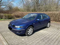Blau Gebraucht 2003 Seat Leon Limousine | 999 € (Fairer Preis)