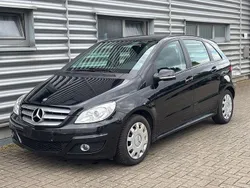Schwarz Gebraucht 2007 Mercedes B180 Van / Kleinbus | 3.490 € (Teuer)