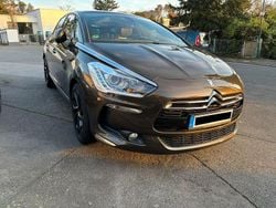 Braun Gebraucht 2014 Citroën DS5 So Chic Kleinwagen | 8.900 € (Etwas zu teuer)