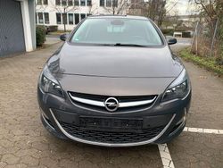 Grau Gebraucht 2015 Opel Astra Exklusiv Limousine | 6.499 € (Guter Preis)