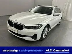 Alpinweiß Gebraucht 2021 BMW 520 Sport Line Kombi | 24.980 € (Guter Preis)