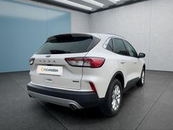 Weiß Gebraucht 2022 Ford Kuga Titanium SUV | 25.199 € (Fairer Preis)