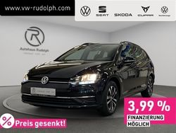 Deep black perleffekt (metallic) Gebraucht 2020 VW Golf VII United Kombi | 19.188 € (Fairer Preis)