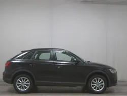 Schwarz Gebraucht 2012 Audi Q3 SUV | 12.450 € (Guter Preis)