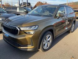 Gold bronze metallic Neu 2025 Skoda Kodiaq Selection SUV | 48.995 € (Guter Preis)