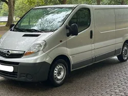 Silber Gebraucht 2009 Opel Vivaro Van | 7.499 € (Superpreis)