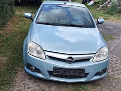 Blau Gebraucht 2008 Opel Tigra Edition Cabrio | 900 € (Guter Preis)