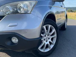 Silber Gebraucht 2007 Honda CR-V ES SUV | 7.800 € (Etwas zu teuer)
