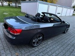 Silber Gebraucht 2007 BMW 320 Cabriolet Sport Line Cabrio | 8.950 €