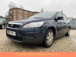 Grau Gebraucht 2008 Ford Focus Style Limousine | 2.500 € (Guter Preis)