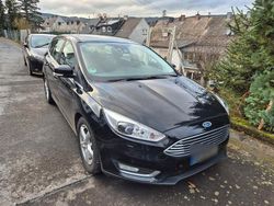Schwarz Gebraucht 2015 Ford Focus Business Edition Kombi | 7.700 € (Etwas zu teuer)