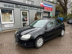 Schwarz Gebraucht 2007 VW Golf V Kleinwagen | 2.100 € (Guter Preis)
