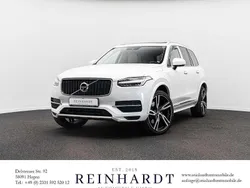 Crystal white / metallic Gebraucht 2016 Volvo XC90 SUV | 40.033 €