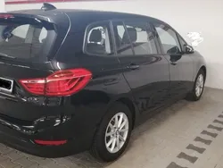 Schwarz Gebraucht 2016 BMW 216 Gran Tourer Van / Kleinbus | 14.950 € (Fairer Preis)