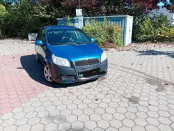Blau Gebraucht 2011 Chevrolet Aveo Limousine | 1.150 €