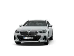 Gebraucht 2025 BMW 540 Comfort Edition | 64.190 € (Guter Preis)