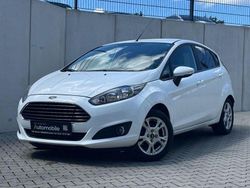Weiß Gebraucht 2013 Ford Fiesta Kleinwagen | 4.999 € (Fairer Preis)