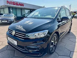 Deep black Gebraucht 2019 VW Touran R-line Van / Kleinbus | 23.990 € (Fairer Preis)