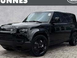 Schwarz Gebraucht 2025 Land Rover Defender SE Dynamic SUV | 101.225 € (Teuer)