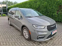 Grau Gebraucht 2021 Chrysler Pacifica SUV | 29.990 € (Fairer Preis)