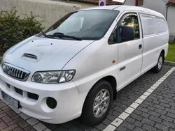Weiß Gebraucht 2008 Hyundai H-1 Van / Kleinbus | 4.200 € (Superpreis)