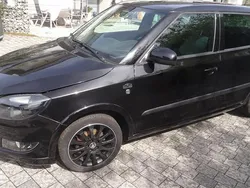 Schwarz Gebraucht 2013 Skoda Fabia Ambition Limousine | 5.250 € (Fairer Preis)