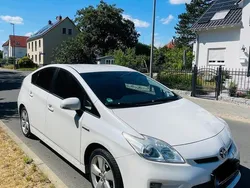 Andere außenfarben Gebraucht 2012 Toyota Prius Comfort Kleinwagen | 11.800 € (Etwas zu teuer)