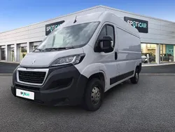 Weiß Gebraucht 2022 Peugeot Boxer Premium Van | 23.990 € (Teuer)