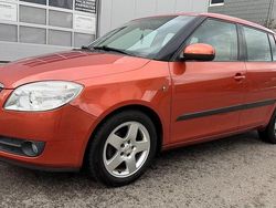 Orange Gebraucht 2008 Skoda Fabia Limousine | 5.500 € (Etwas zu teuer)