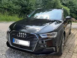 Schwarz Gebraucht 2016 Audi A3 Sportback e-tron Limousine | 15.990 € (Etwas zu teuer)