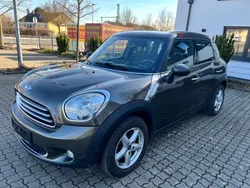Grau Gebraucht 2011 Mini One Countryman Pepper SUV | 5.550 € (Fairer Preis)
