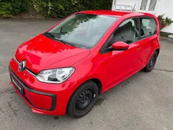 Rot Gebraucht 2018 VW up! Move Kleinwagen | 7.499 € (Guter Preis)