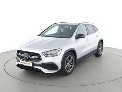 Grau Gebraucht 2021 Mercedes GLA200 AMG line SUV | 38.300 €