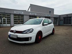 Weiß Gebraucht 2012 VW Golf VI GTI Kleinwagen | 9.500 €