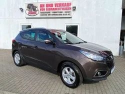 Braun Gebraucht 2011 Hyundai ix35 Style SUV | 6.990 € (Guter Preis)