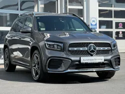 Mountaingrau met. Gebraucht 2024 Mercedes GLB250 AMG line SUV | 49.900 € (Fairer Preis)