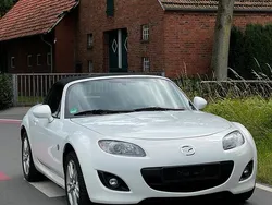 Weiß Gebraucht 2011 Mazda MX5 Cabrio | 8.900 € (Guter Preis)