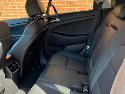 Blau Gebraucht 2018 Hyundai Tucson SUV | 15.900 €