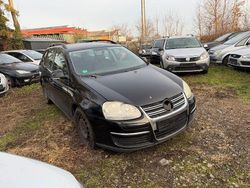 Schwarz Gebraucht 2009 VW Golf VI Trendline Kleinwagen | 990 € (Teuer)