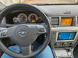 Silber Gebraucht 2006 Opel Vectra Cosmo Limousine | 3.999 € (Fairer Preis)