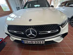 Weiß Gebraucht 2024 Mercedes GLC220 AMG line SUV | 64.000 € (Fairer Preis)