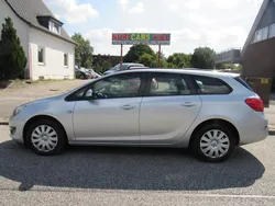 Silber Gebraucht 2015 Opel Astra Edition Kombi | 5.890 € (Fairer Preis)