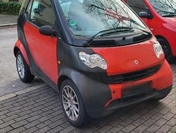 Rot Gebraucht 2007 Smart ForTwo Coupé Coupé | 1.750 €