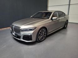 Grau Gebraucht 2019 BMW 750 M Sport Limousine | 61.950 € (Teuer)