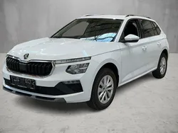 Moonweiss metallic (metallic) Gebraucht 2024 Skoda Kamiq Selection SUV | 23.300 € (Fairer Preis)