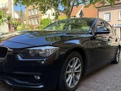 Schwarz Gebraucht 2016 BMW 320 Limousine | 7.850 € (Fairer Preis)