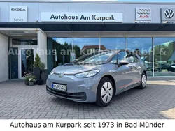 Grau Gebraucht 2022 VW ID.3 Pure Kleinwagen | 22.950 € (Fairer Preis)